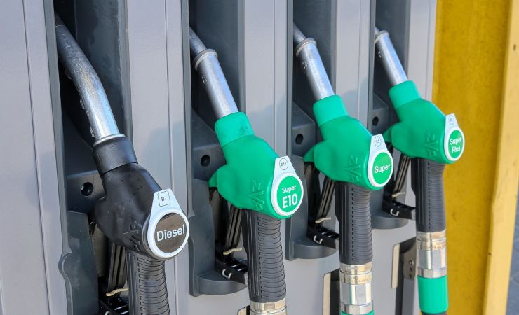 Bonus benzina da 80 euro: a chi è rivolto