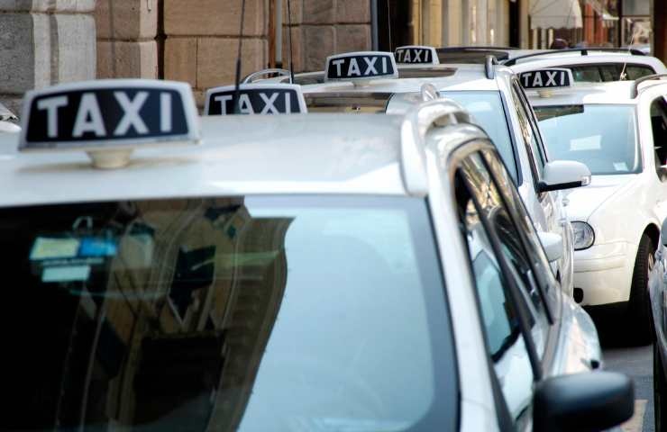 taxi aggressione tiktoker