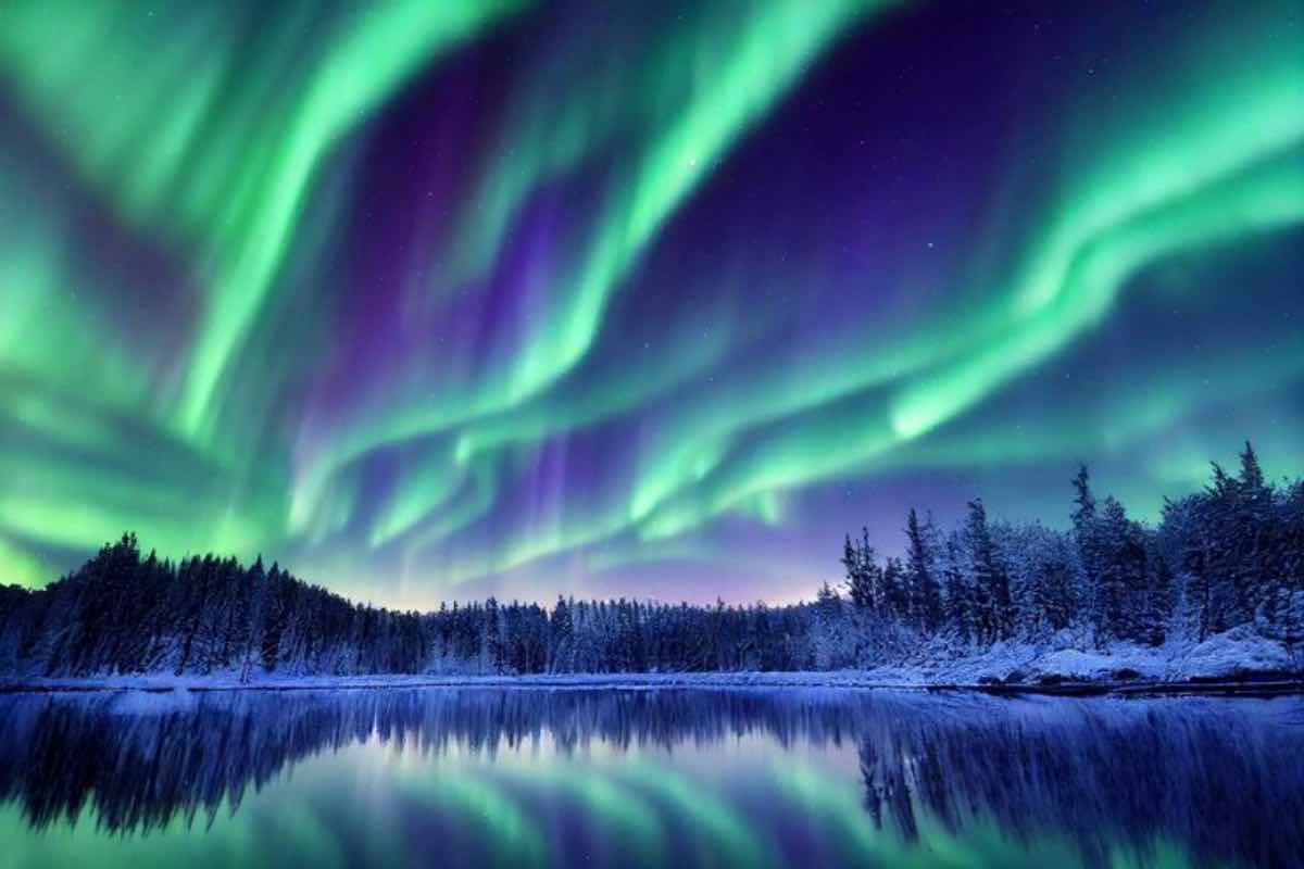 Goditi l'Aurora Boreale nel paese di Babbo Natale