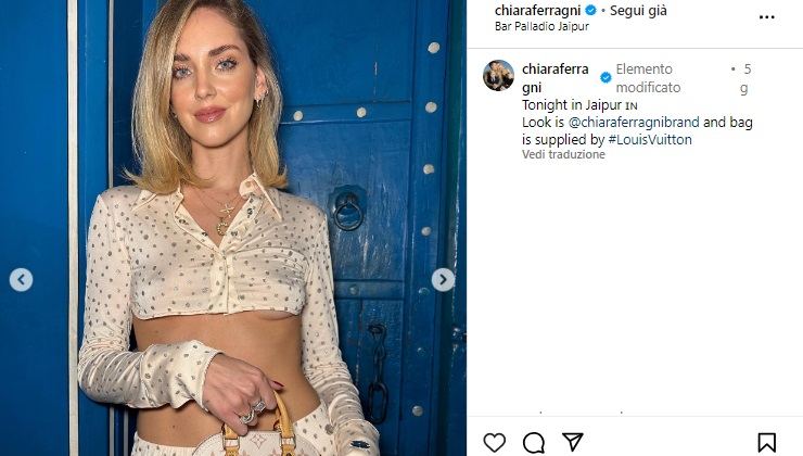 Chiara Ferragni camicia corta trasparente