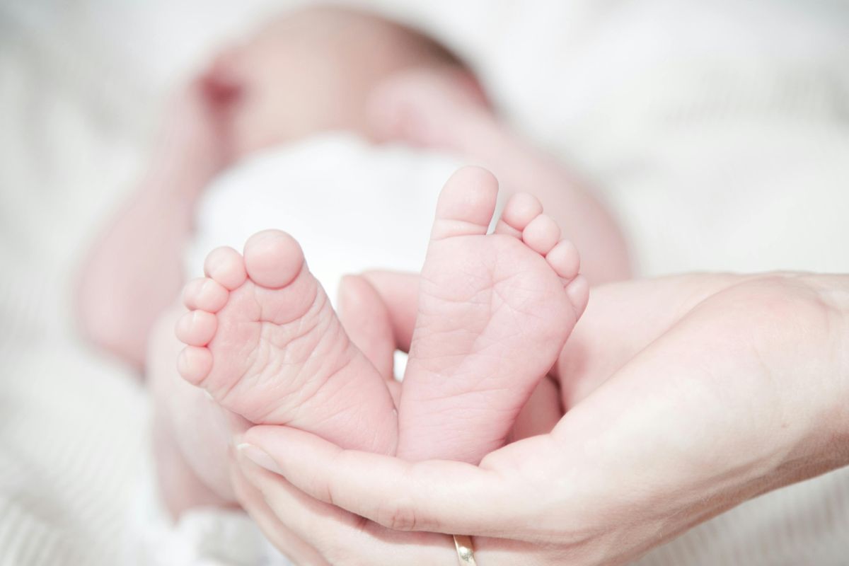 piedini neonato