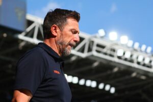 di francesco in panchina con il lecce
