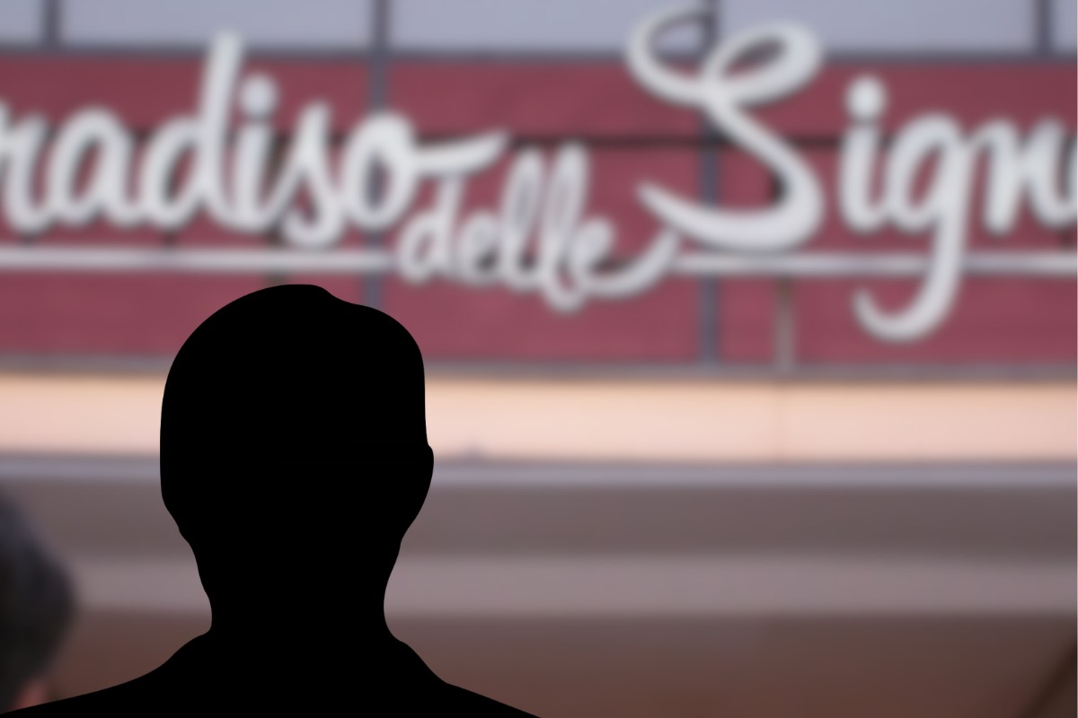Sagoma nera e logo Il paradiso delle Signore