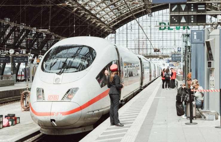 treno in stazione